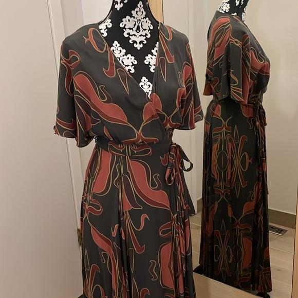 Free People Printed Wrap Maxi Dress size small/P - Picture 2 of 10